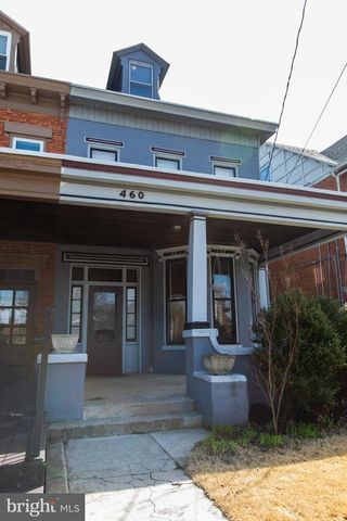 460 CHESTNUT ST, Columbia, PA 17512