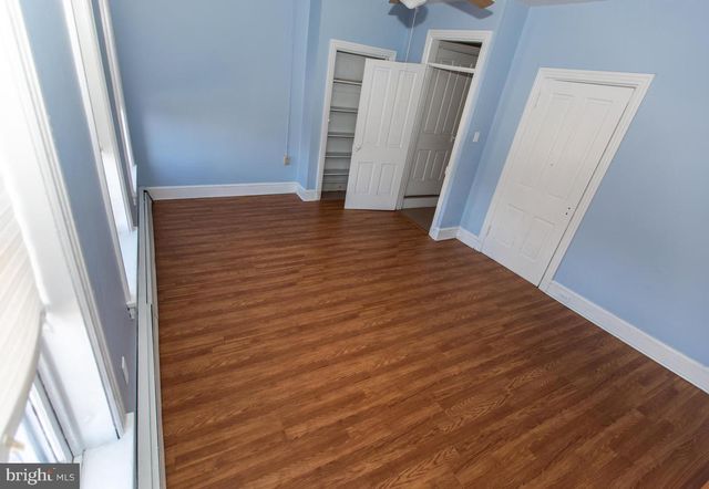 460 CHESTNUT ST, Columbia, PA 17512