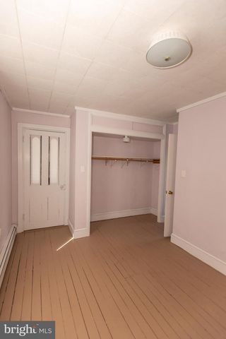 460 CHESTNUT ST, Columbia, PA 17512