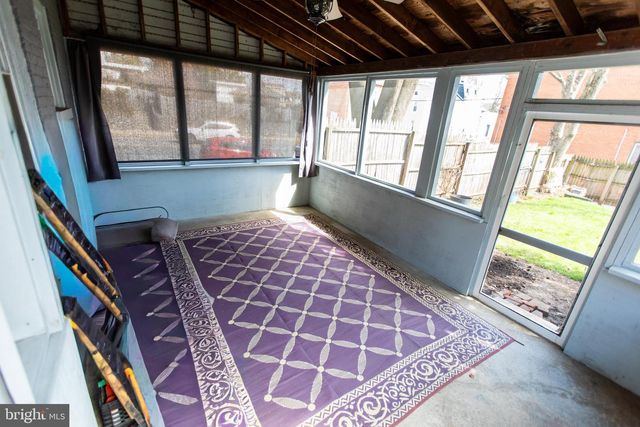 460 CHESTNUT ST, Columbia, PA 17512