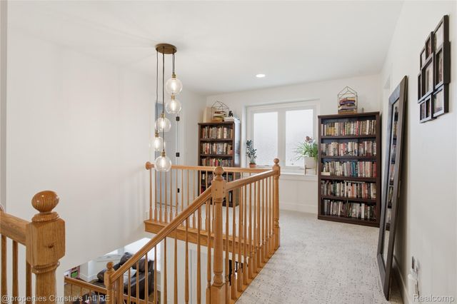 39663 Southpointe Avenue, Harrison Charter Township, MI 48045