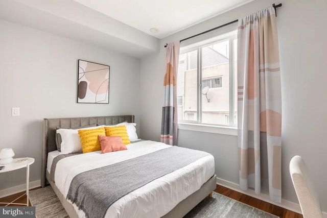 711 MERCY ST, Philadelphia, PA 19148