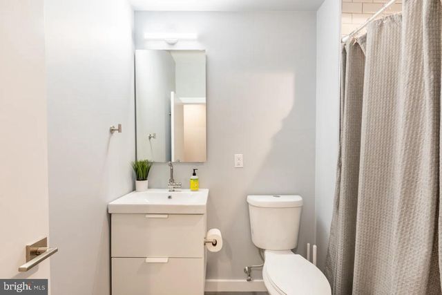 711 MERCY ST, Philadelphia, PA 19148