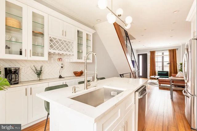 711 MERCY ST, Philadelphia, PA 19148