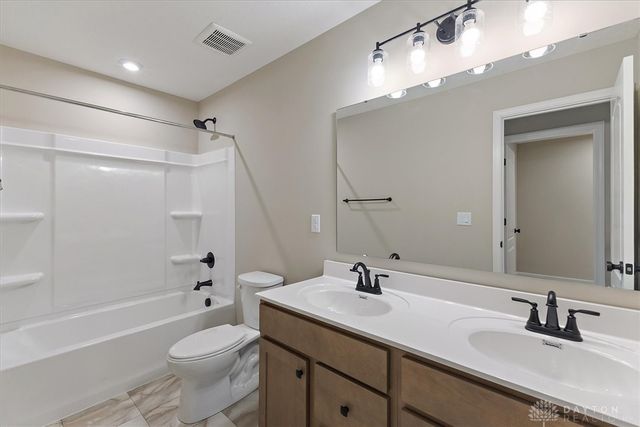 140 Dan Haven Place, Springboro, OH 45066