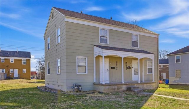 9539-9541 Charlotte Street, Kansas City, MO 64131