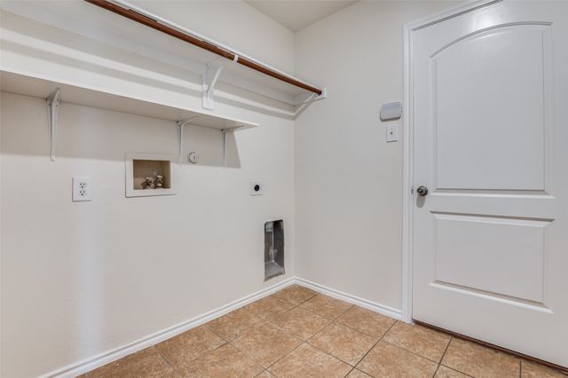 8916 Catalonia Drive, Dallas, TX 75217