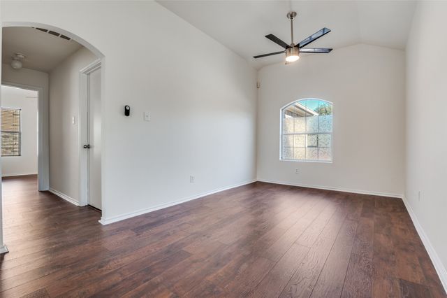 8916 Catalonia Drive, Dallas, TX 75217