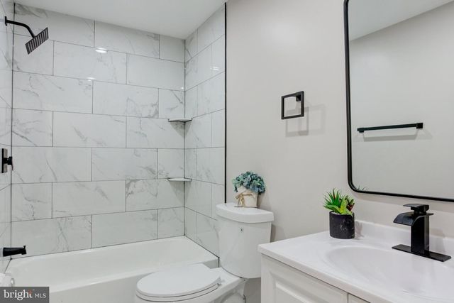 2310 ROSLYN AVE, District Heights, MD 20747