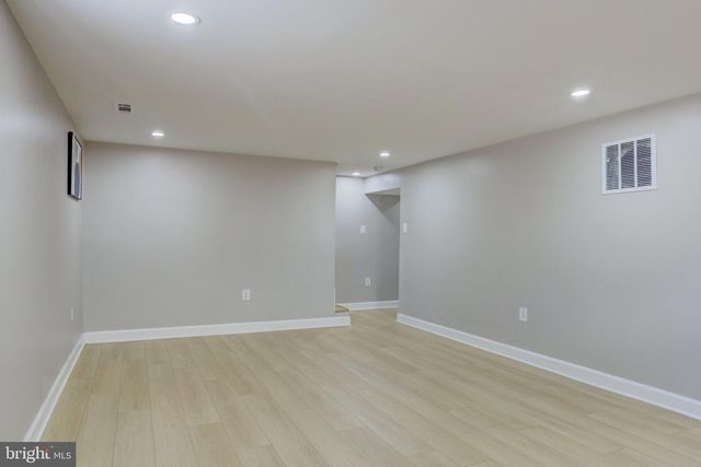 2310 ROSLYN AVE, District Heights, MD 20747