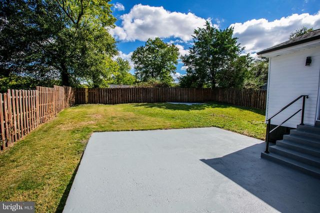 2310 ROSLYN AVE, District Heights, MD 20747