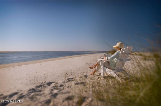 569 Lindgrove Place SW, Ocean Isle Beach, NC 28469