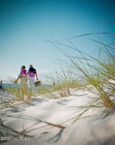 569 Lindgrove Place SW, Ocean Isle Beach, NC 28469