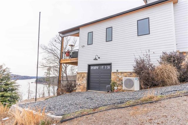 4232 Bayridge Drive, Gainesville, GA 30565