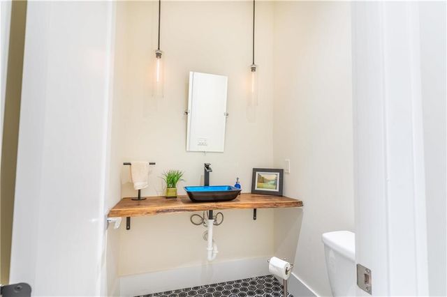 4232 Bayridge Drive, Gainesville, GA 30565