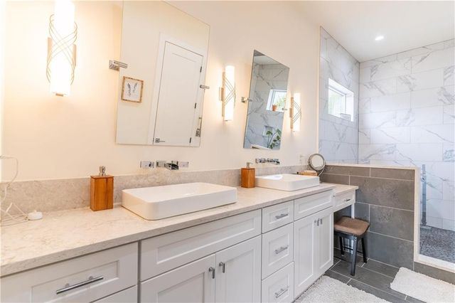 4232 Bayridge Drive, Gainesville, GA 30565