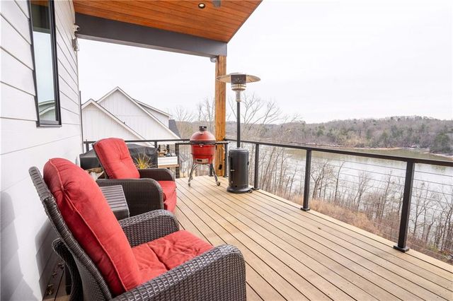 4232 Bayridge Drive, Gainesville, GA 30565