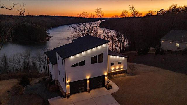 4232 Bayridge Drive, Gainesville, GA 30565