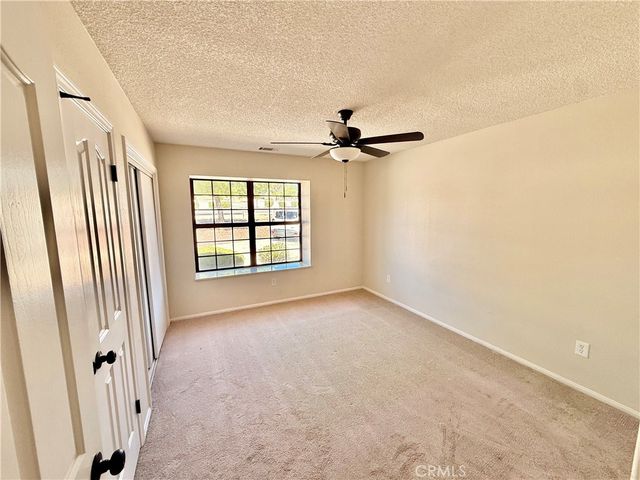 14890 Apple Valley, Apple Valley, CA 92307