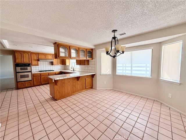 14890 Apple Valley, Apple Valley, CA 92307