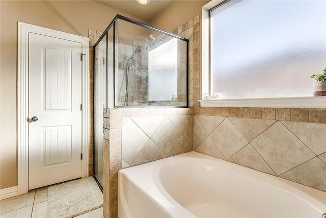 1873 Sandpiper Drive, Weatherford, TX 76088