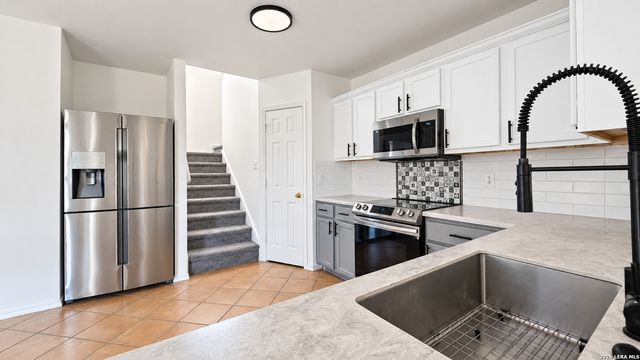 1722 Goldgap Fox, San Antonio, TX 78245