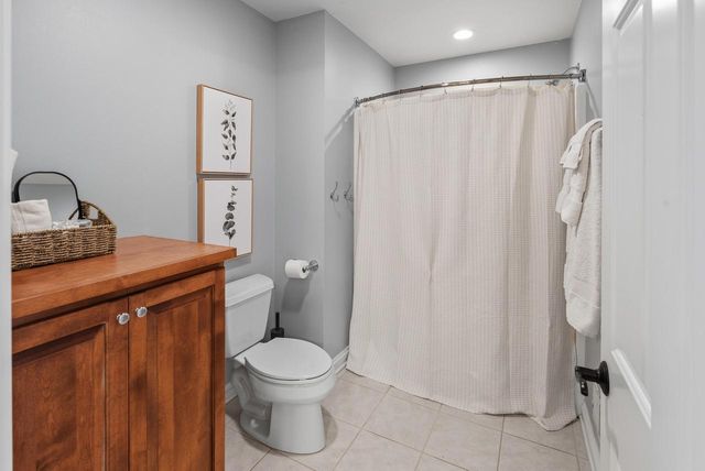 N61W29060 Parkside PLACE, Hartland, WI 53029