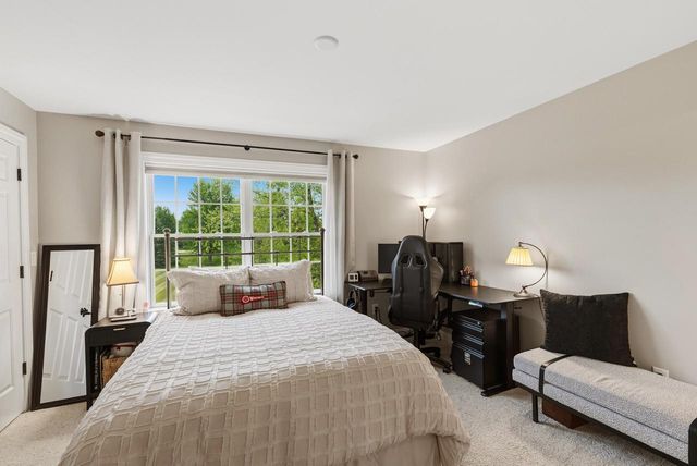 N61W29060 Parkside PLACE, Hartland, WI 53029