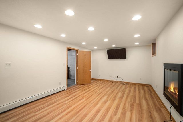 1504 W Decorah ROAD, West Bend, WI 53095