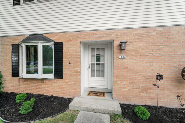 1504 W Decorah ROAD, West Bend, WI 53095