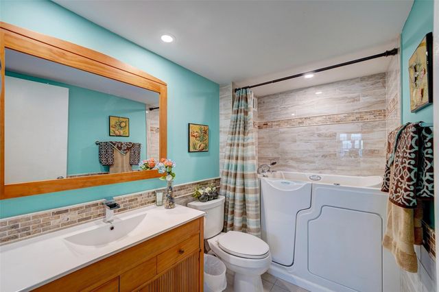 111 N Pompano Beach Boulevard PH5, Pompano Beach, FL 33062