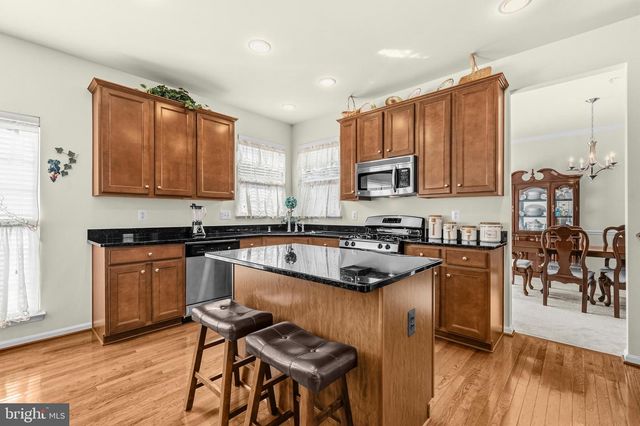 3132 EAGLE RIDGE DR, Woodbridge, VA 22191