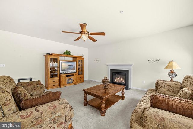 3132 EAGLE RIDGE DR, Woodbridge, VA 22191