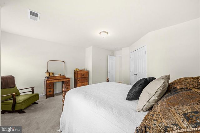 3132 EAGLE RIDGE DR, Woodbridge, VA 22191