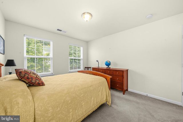 3132 EAGLE RIDGE DR, Woodbridge, VA 22191