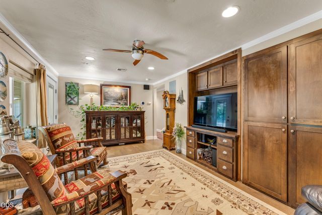3889 Williams Highway, Grants Pass, OR 97527