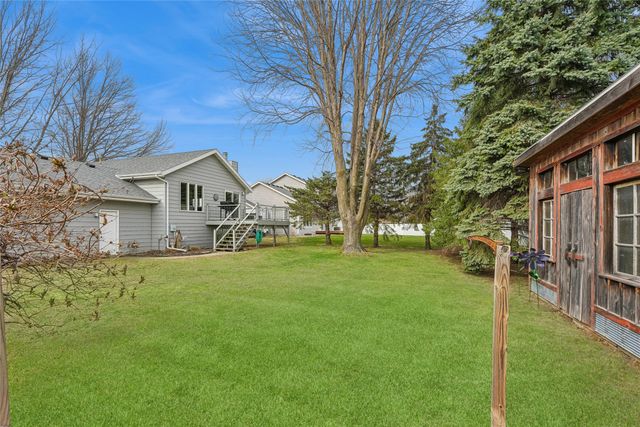 1316 E Girard Avenue, Indianola, IA 50125