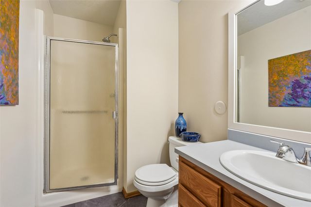 1316 E Girard Avenue, Indianola, IA 50125