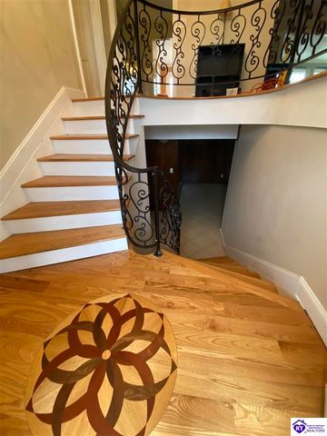 591 Rue La Grande, Elizabethtown, KY 42701