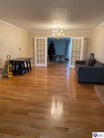 591 Rue La Grande, Elizabethtown, KY 42701