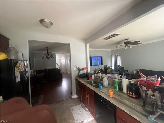 2521 Dexter ST, Chesapeake, VA 23324