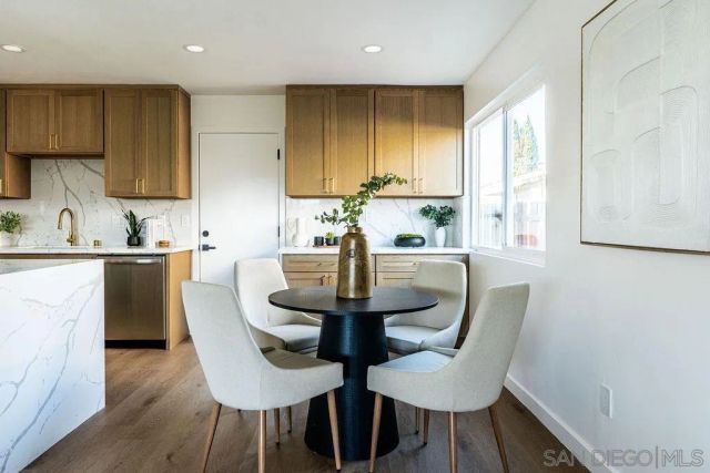 167 S Wedgewood Dr, San Diego, CA 92114