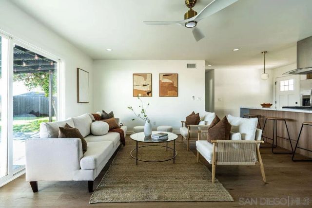 167 S Wedgewood Dr, San Diego, CA 92114