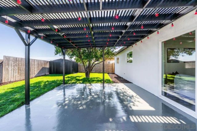 167 S Wedgewood Dr, San Diego, CA 92114