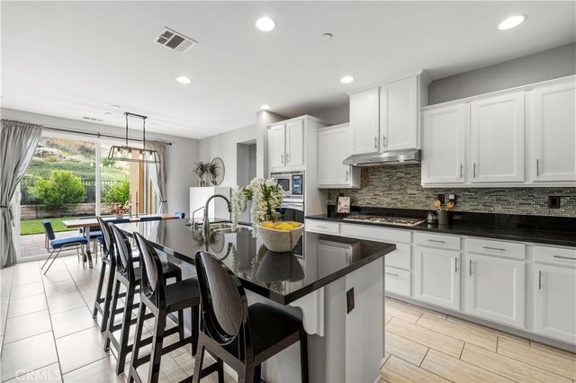 28753 Iron Village Drive, Valencia, CA 91354