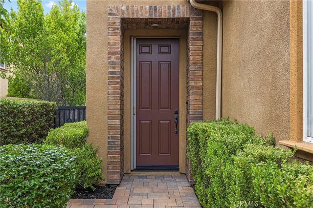 28753 Iron Village Drive, Valencia, CA 91354