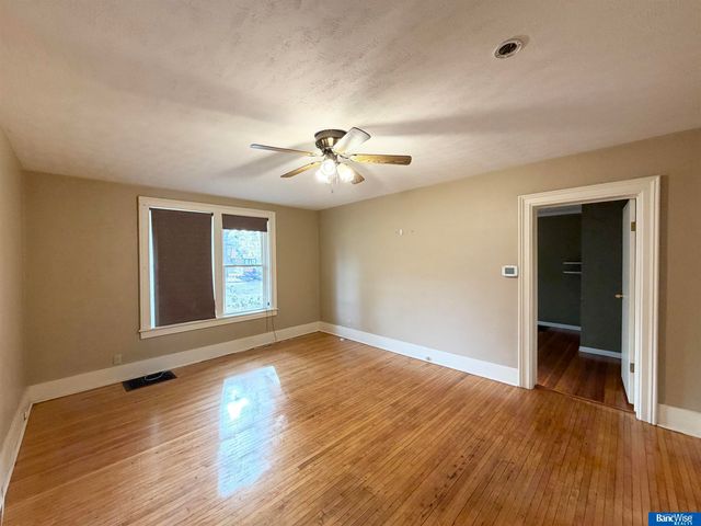 1635 S 13th Street, Lincoln, NE 68502