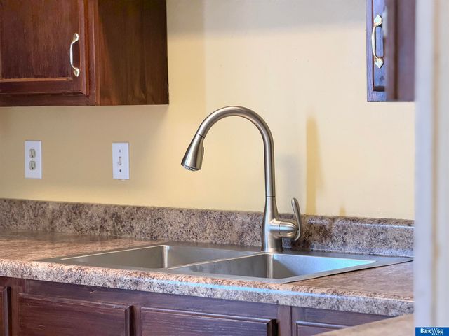 1635 S 13th Street, Lincoln, NE 68502