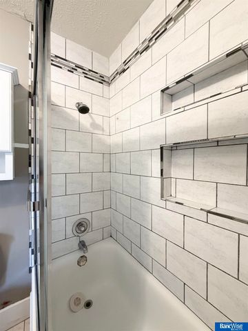 1635 S 13th Street, Lincoln, NE 68502