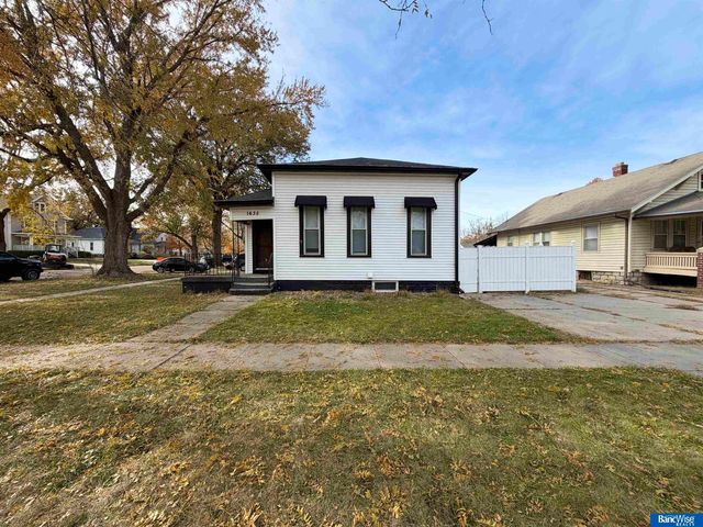 1635 S 13th Street, Lincoln, NE 68502